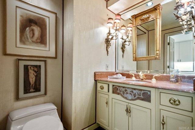 1 Treetops Lane, Little Rock, AR 72202