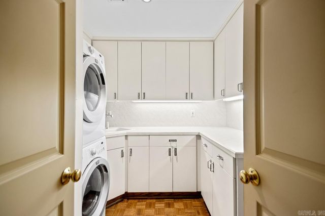 1 Treetops Lane, Little Rock, AR 72202