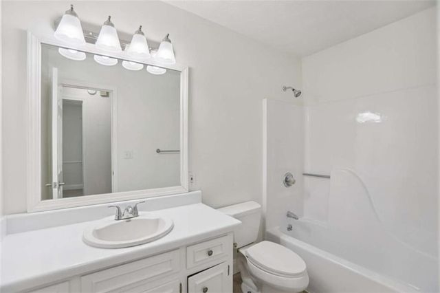 5214 Parkside Drive, Conyers, GA 30094