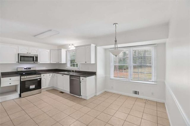 5214 Parkside Drive, Conyers, GA 30094