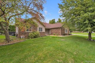 19157 Hillcrest Street, Livonia, MI 48152