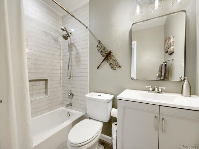 16421 E Tennessee Avenue, Aurora, CO 80017