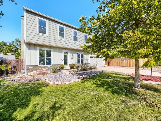 16421 E Tennessee Avenue, Aurora, CO 80017