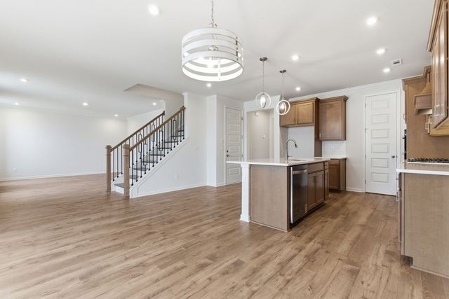 214 South Dunnwood Lane, Mount Juliet, TN 37122