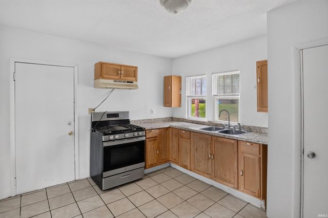 228 Park Avenue, Elkhart, IN 46516