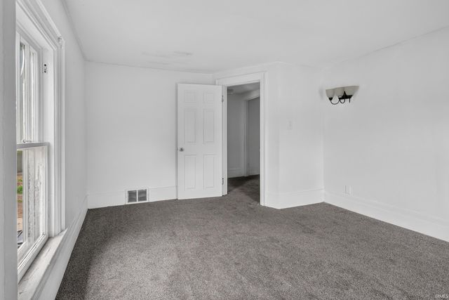 228 Park Avenue, Elkhart, IN 46516