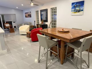 16314 SW 97th St, Miami, FL 33196