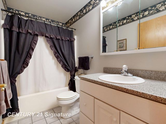 3399 E Stanley Road, Genesee Twp, MI 48458