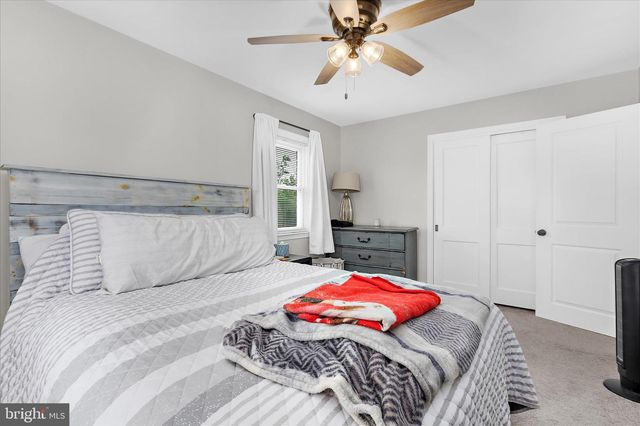 1012 ELM RD, Halethorpe, MD 21227
