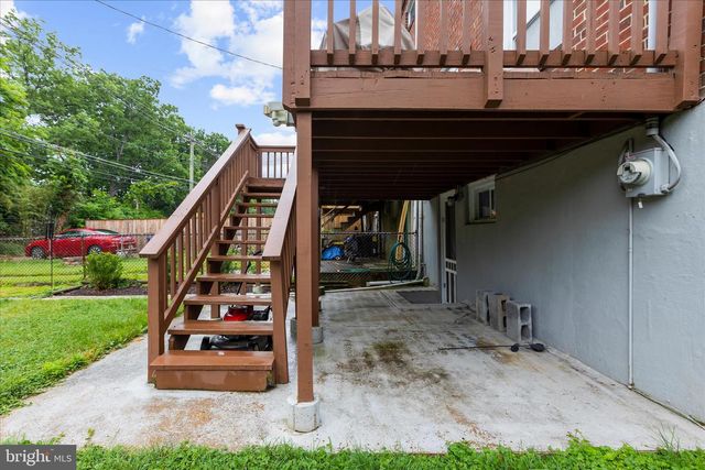 1012 ELM RD, Halethorpe, MD 21227