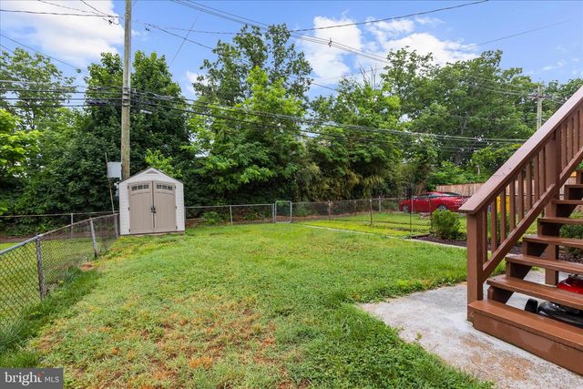 1012 ELM RD, Halethorpe, MD 21227