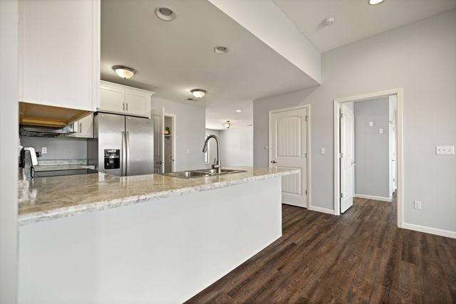 429 Middle Crk Way, Berea, KY 40403