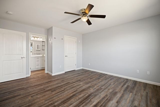 429 Middle Crk Way, Berea, KY 40403