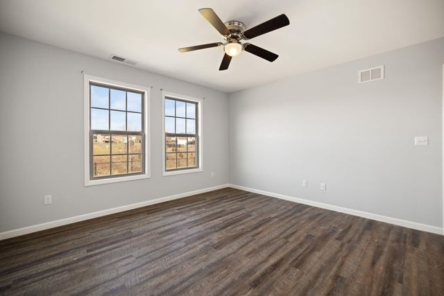 429 Middle Crk Way, Berea, KY 40403