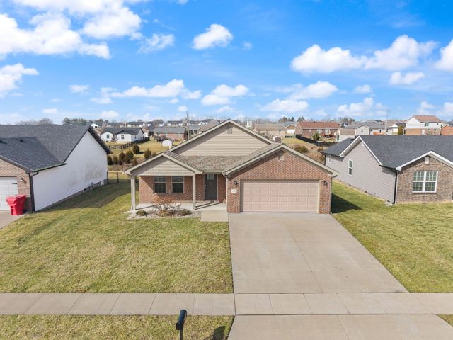 429 Middle Crk Way, Berea, KY 40403