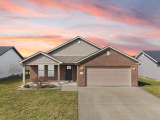 429 Middle Crk Way, Berea, KY 40403