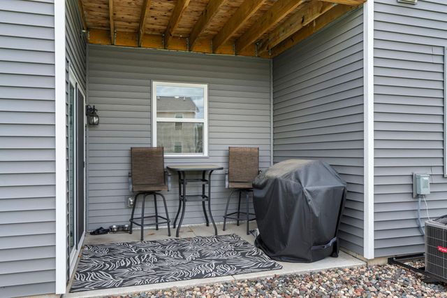 3031 126th Avenue NE F, Blaine, MN 55449