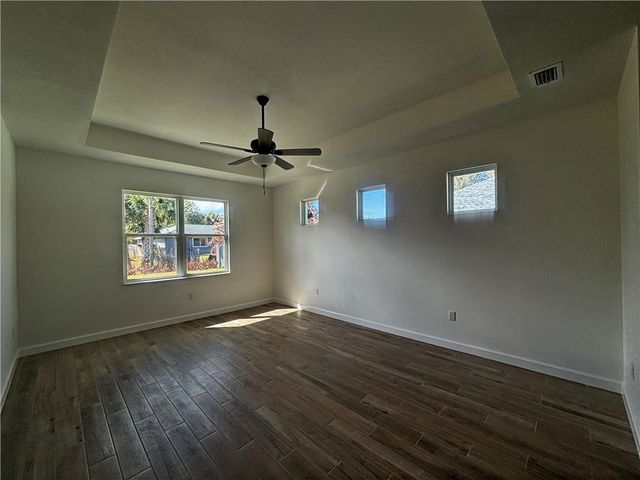 6665 49th Court, Vero Beach, FL 32967