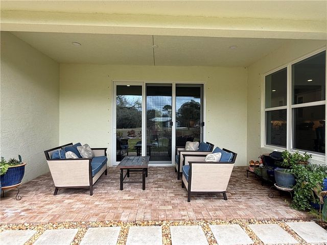 6665 49th Court, Vero Beach, FL 32967