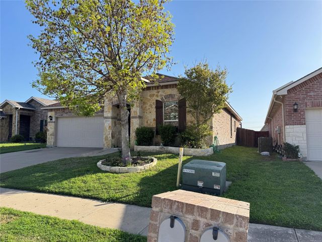 9005 Cloudveil Drive, Arlington, TX 76002