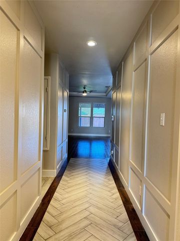 9005 Cloudveil Drive, Arlington, TX 76002