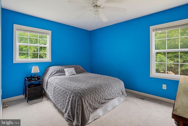 41012 OAKVILLE RD, Mechanicsville, MD 20659