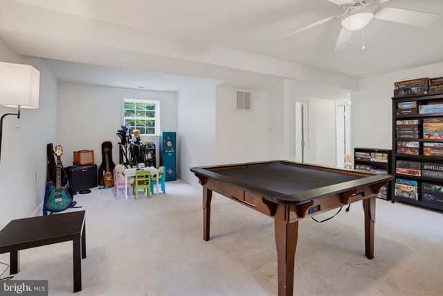 41012 OAKVILLE RD, Mechanicsville, MD 20659