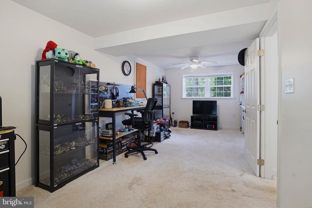 41012 OAKVILLE RD, Mechanicsville, MD 20659