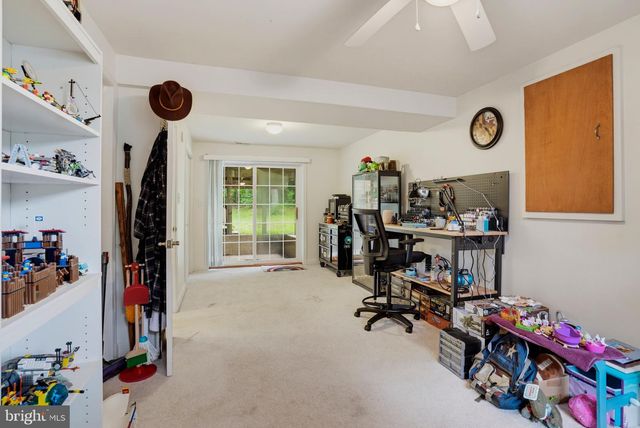 41012 OAKVILLE RD, Mechanicsville, MD 20659