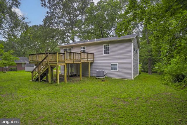 41012 OAKVILLE RD, Mechanicsville, MD 20659
