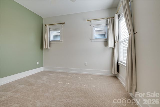 1516 Princess Place, Charlotte, NC 28208