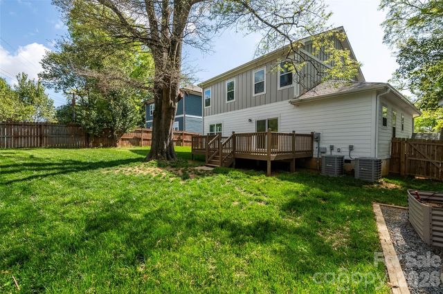 1516 Princess Place, Charlotte, NC 28208