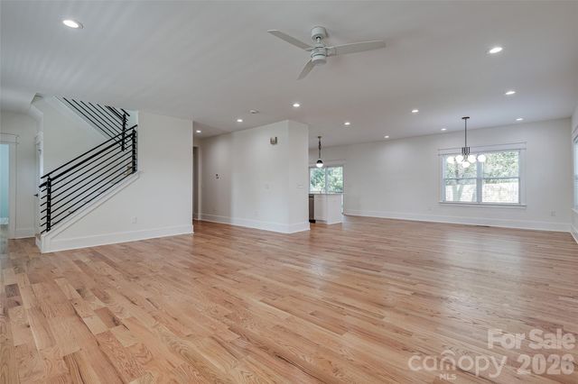 1516 Princess Place, Charlotte, NC 28208