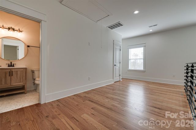 1516 Princess Place, Charlotte, NC 28208