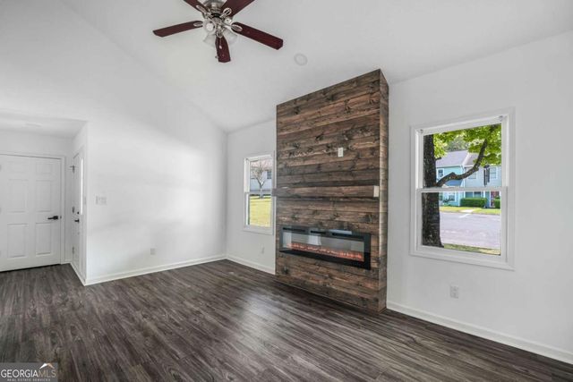 2176 Wellington Circle, Lithonia, GA 30058
