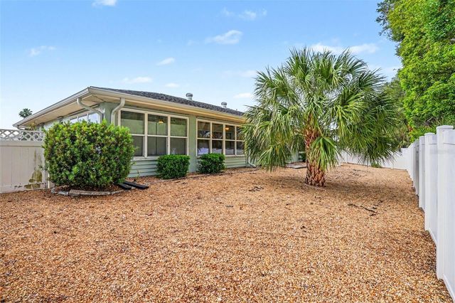 1703 NEW BEDFORD DRIVE, Sun City Center, FL 33573