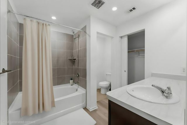 1907 Sable Hollow Drive, Houston, TX 77067