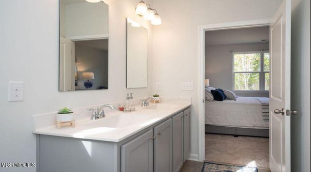 50 S Thorn Tree Street, Byhalia, MS 38611