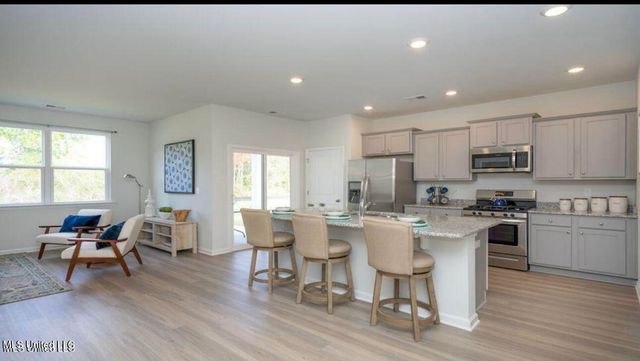 50 S Thorn Tree Street, Byhalia, MS 38611