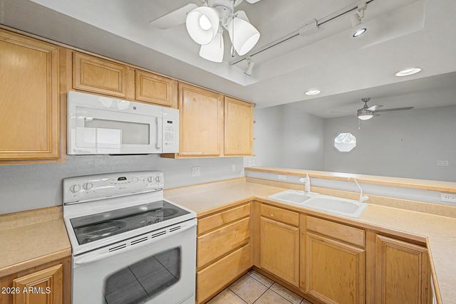 12406 S POTOMAC Street, Phoenix, AZ 85044