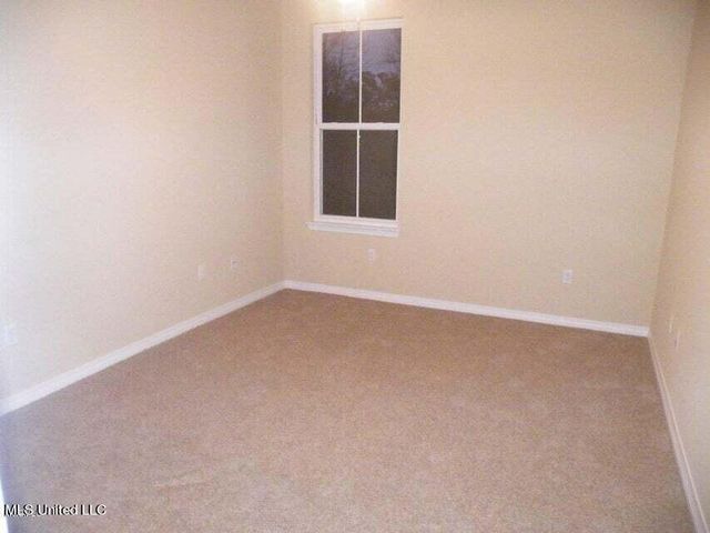 114 Earle Taylor Lane, Ocean Springs, MS 39564