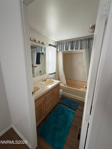 112 Mccoy Lane, Battle Mountain, NV 89820