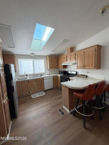 112 Mccoy Lane, Battle Mountain, NV 89820