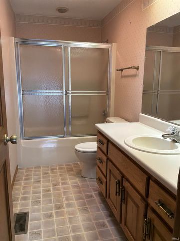 11527 Rio Vista Avenue, Leo, IN 46765