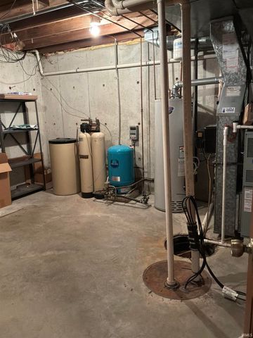 11527 Rio Vista Avenue, Leo, IN 46765