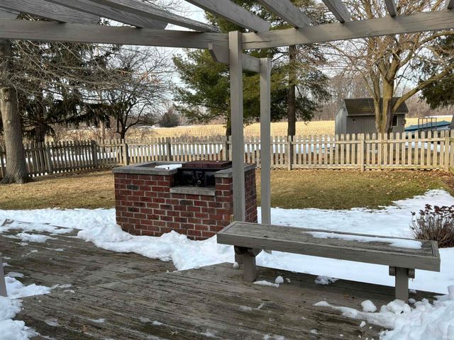 11527 Rio Vista Avenue, Leo, IN 46765