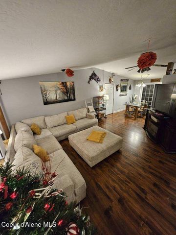 1509 E PLAZA DR, Post Falls, ID 83854