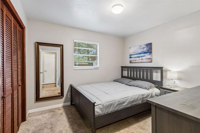 4437 W BAY AVENUE, Tampa, FL 33616