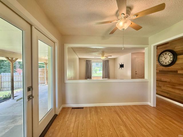 7612 Adams Avenue, Evansville, IN 47715