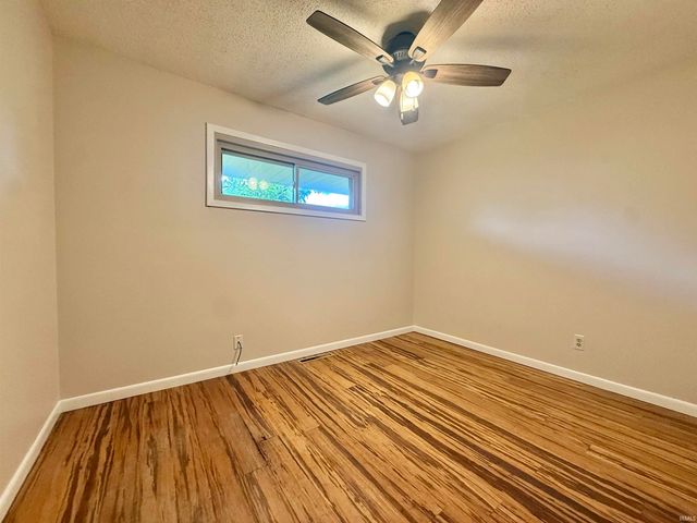 7612 Adams Avenue, Evansville, IN 47715